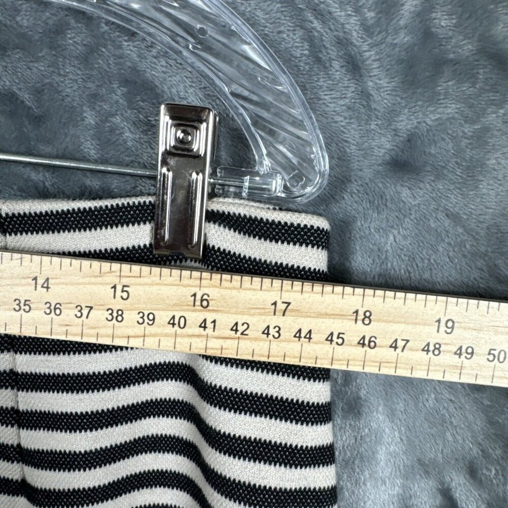 Talberts Skirt Woman’s Stripped Black & white Size 14 W - Picture 7 of 11